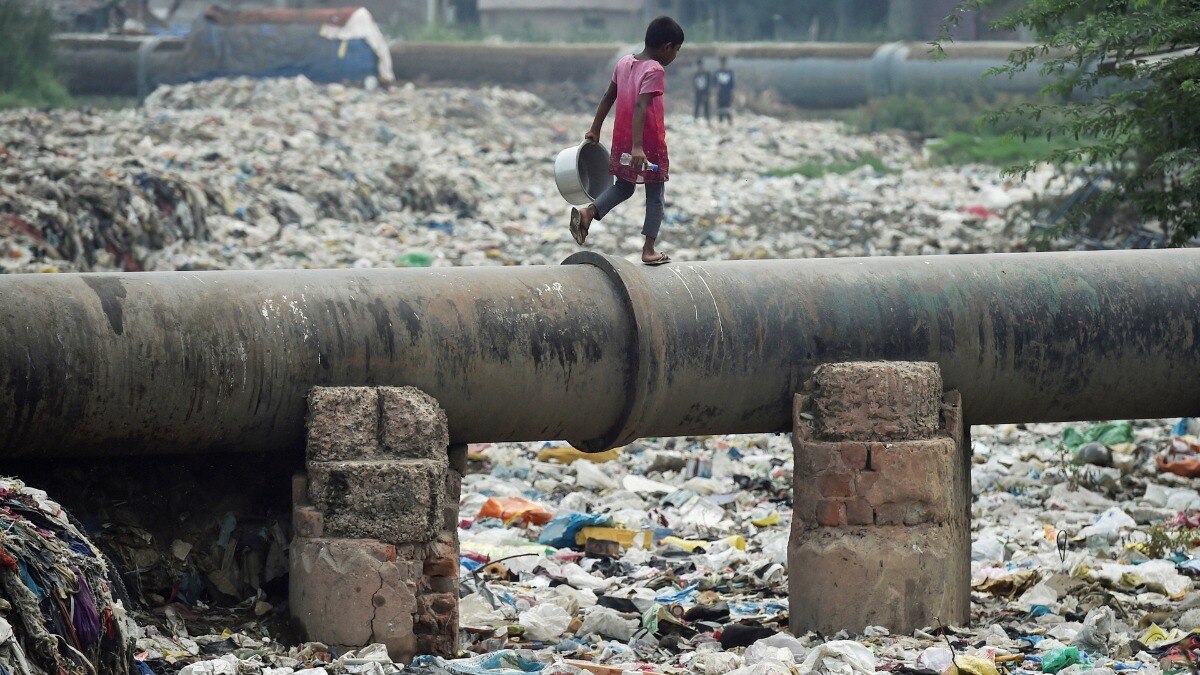 246.40 करोड़ लीटर गंदे पानी को हर दिन साफ करने के लिए BMC ने की तैयारी (Photo: PTI)