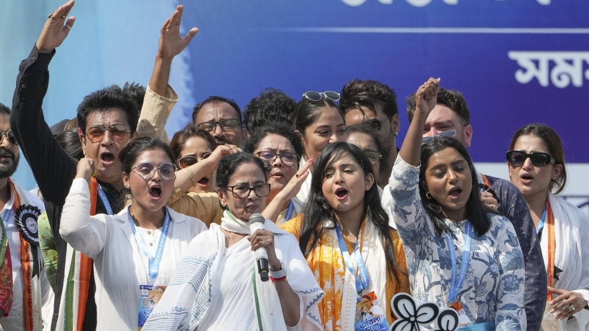 mamata banerjee martyr day rally