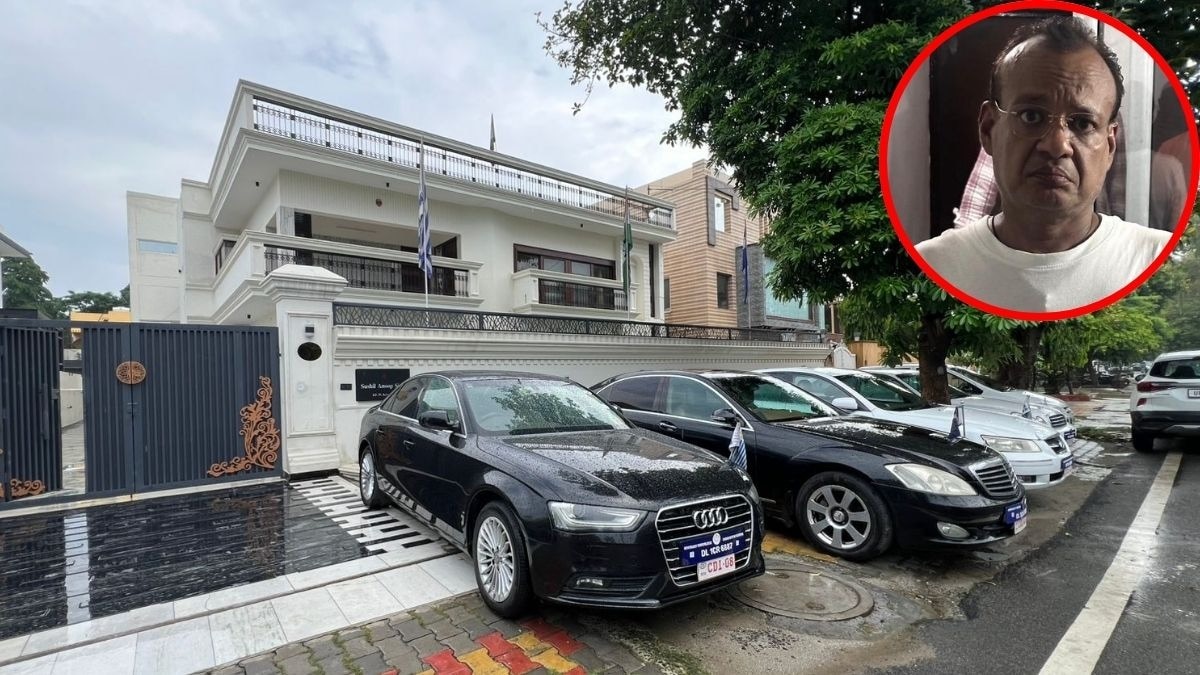 गाजियाबाद में फर्जी दूतावास चलाते पकड़ा गया आरोपी. (Photo ITG)