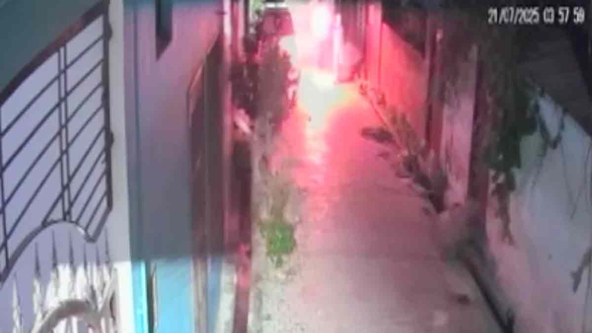  Bullets fired on the house in broad daylight