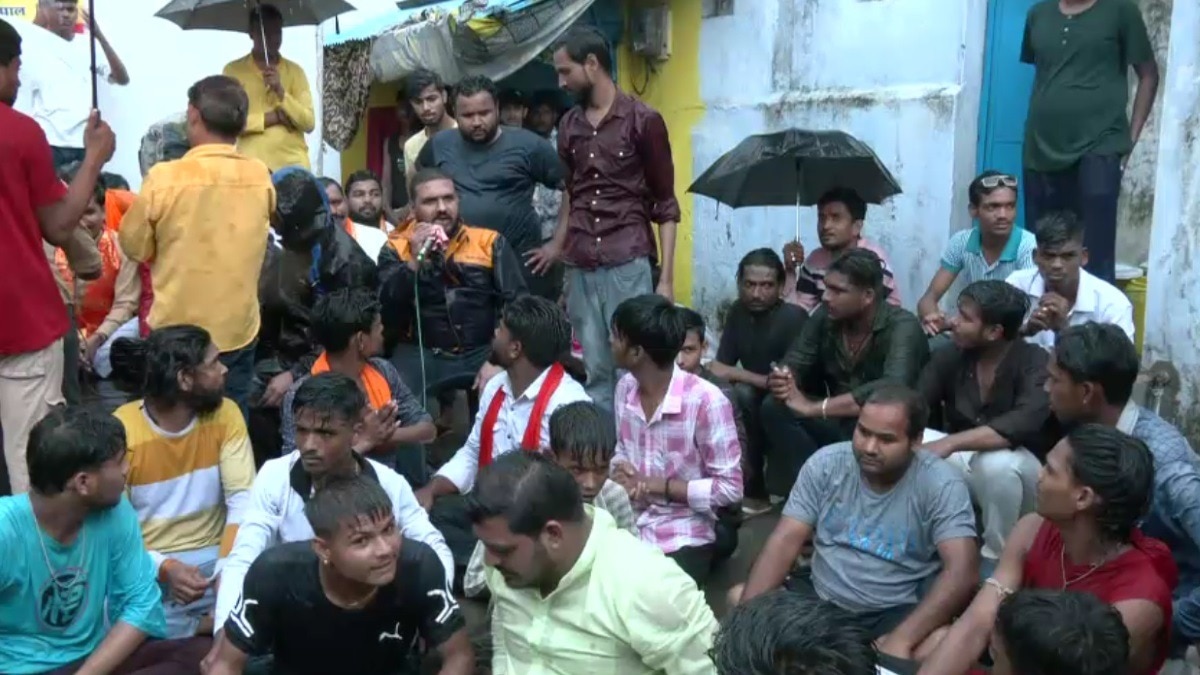 भोपाल में बजरंग दल का प्रदर्शन.(Photo: Screengrab)