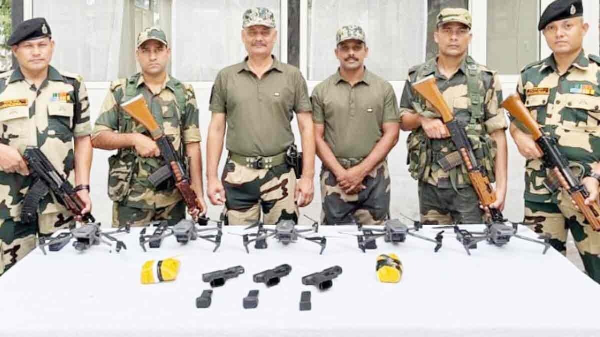  BSF NEUTRALIZES 06 PAK DRONES, RECOVERS PISTOLS AND HEROIN IN PUNJAB