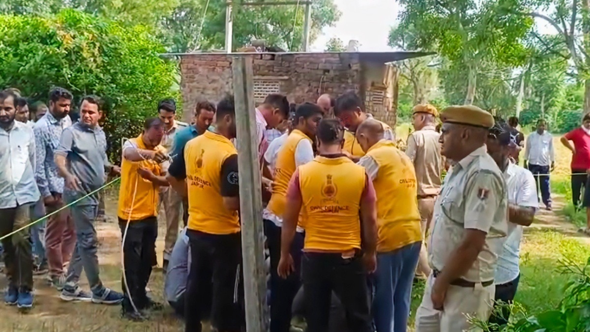 rescue team near borewell