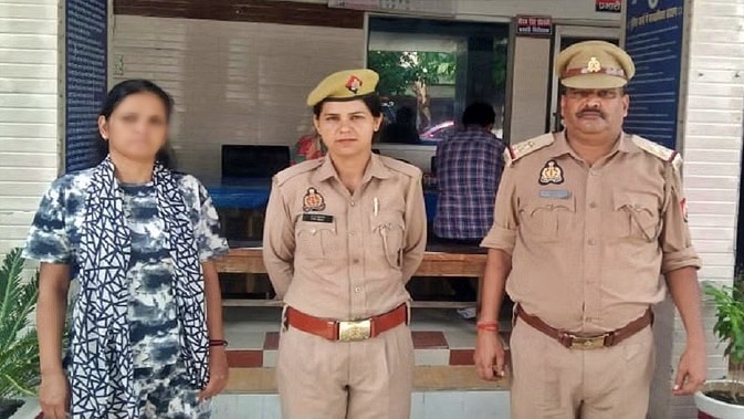 बिजनौर पुलिस की गिरफ्त में हत्यारोपी महिला (Photo: ITG)