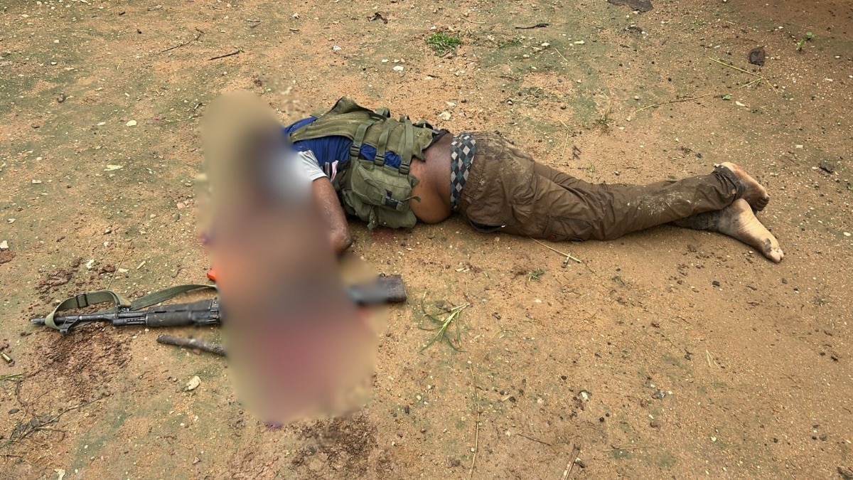 झारखंड में सुरक्षा बलों और नक्सलियों के बीच एनकाउंटर