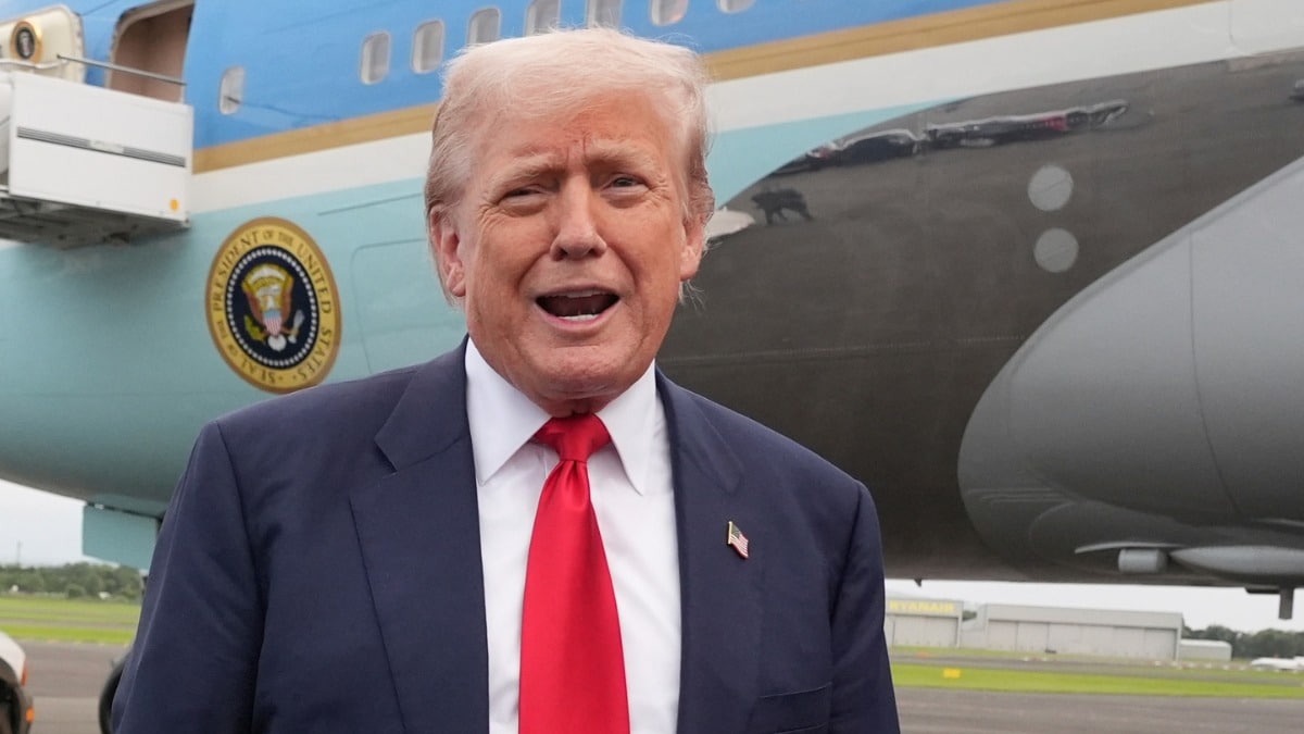 'युद्ध नहीं रोका तो व्यापार नहीं...', ट्रंप की थाईलैंड-कंबोडिया को चेतावनी, भारत-PAK संघर्ष का फिर किया जिक्र - US President Donald trump mediates thailand cambodia ceasefire reminds india pakistan conflict business ntc - AajTak