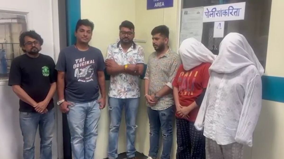 Airbnb में चल रही थी रेव पार्टी, पुलिस ने छापा मारकर 7 को हिरासत में लिया, गांजा और कोकीन जब्त, NCP नेता का पति भी शामिल