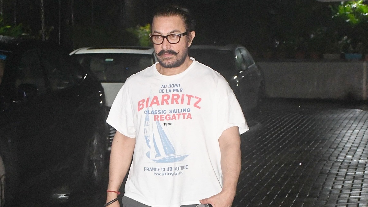 क्यों आमिर ने की थी IPS ऑफिसर्स से मुलाकात? (Photo: Yogen Shah)