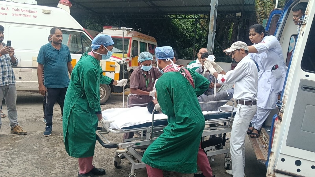 नक्सली धमाके में रेलकर्मी घायल (Photo: ITG)