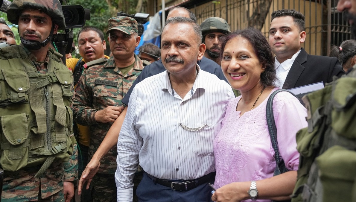 लेफ्टिनेंट कर्नल प्रसाद पुरोहित.