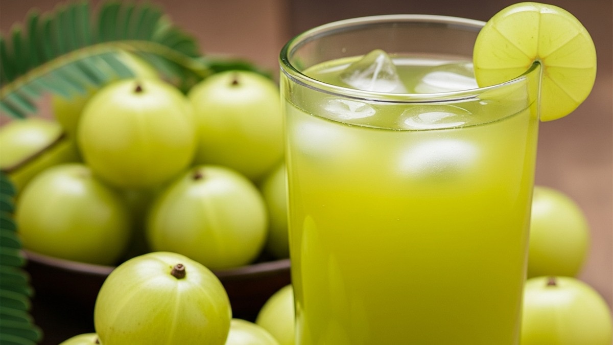 amla and face of a woman