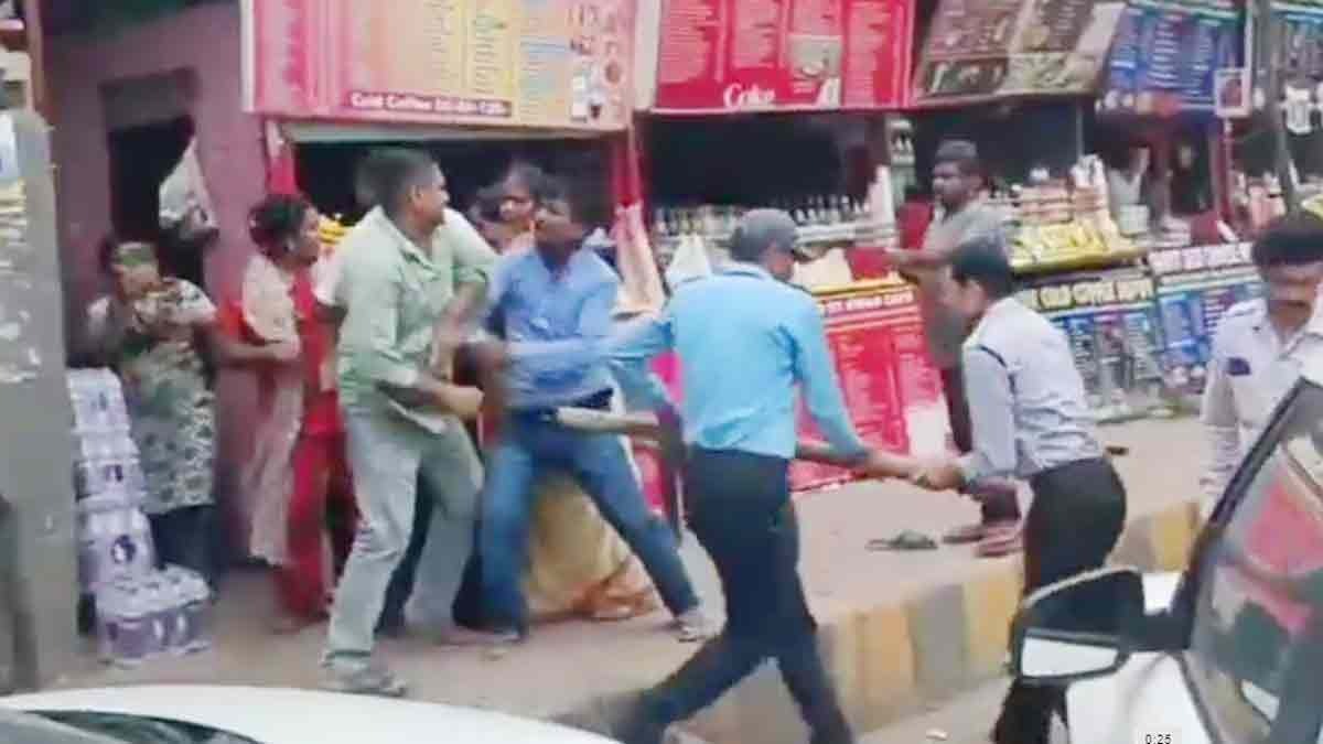 Two parties clashed over calling customers in the vending zone