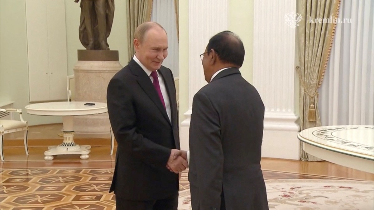 Ajit Doval met Russian President Putin