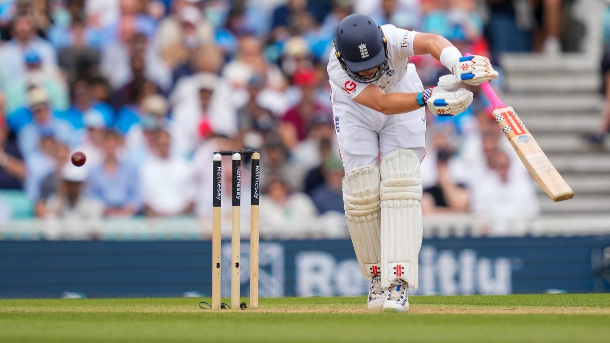 Ollie Pope LBW out 