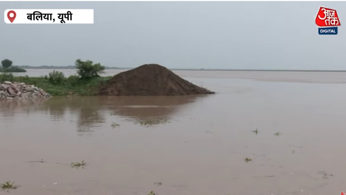 Ganga and Saryu rivers are flowing above the danger mark in Ballia district of Uttar Pradesh