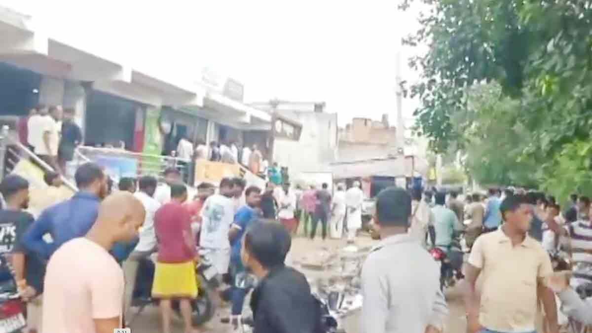  Theft in five shops 