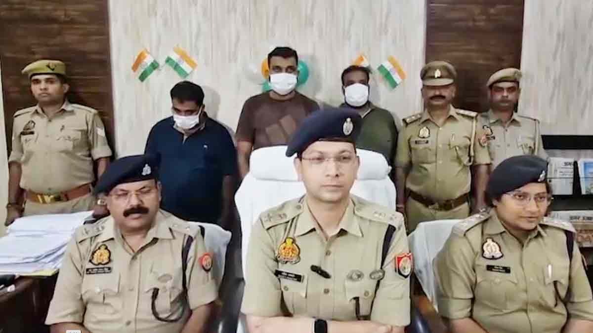 A murder plot was hatched in a dispute over the Vashikaran of a Tantrik
