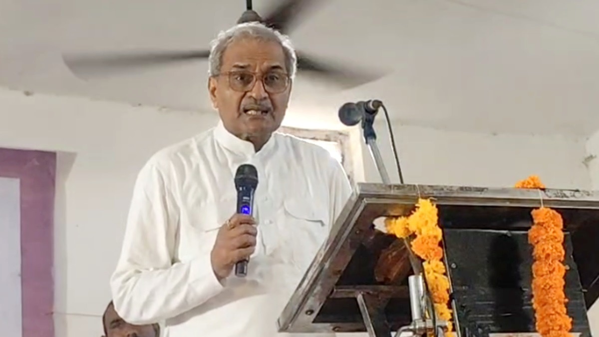 रीवा सांसद जनार्दन मिश्र का वोट चोरी पर बड़ा बयान.