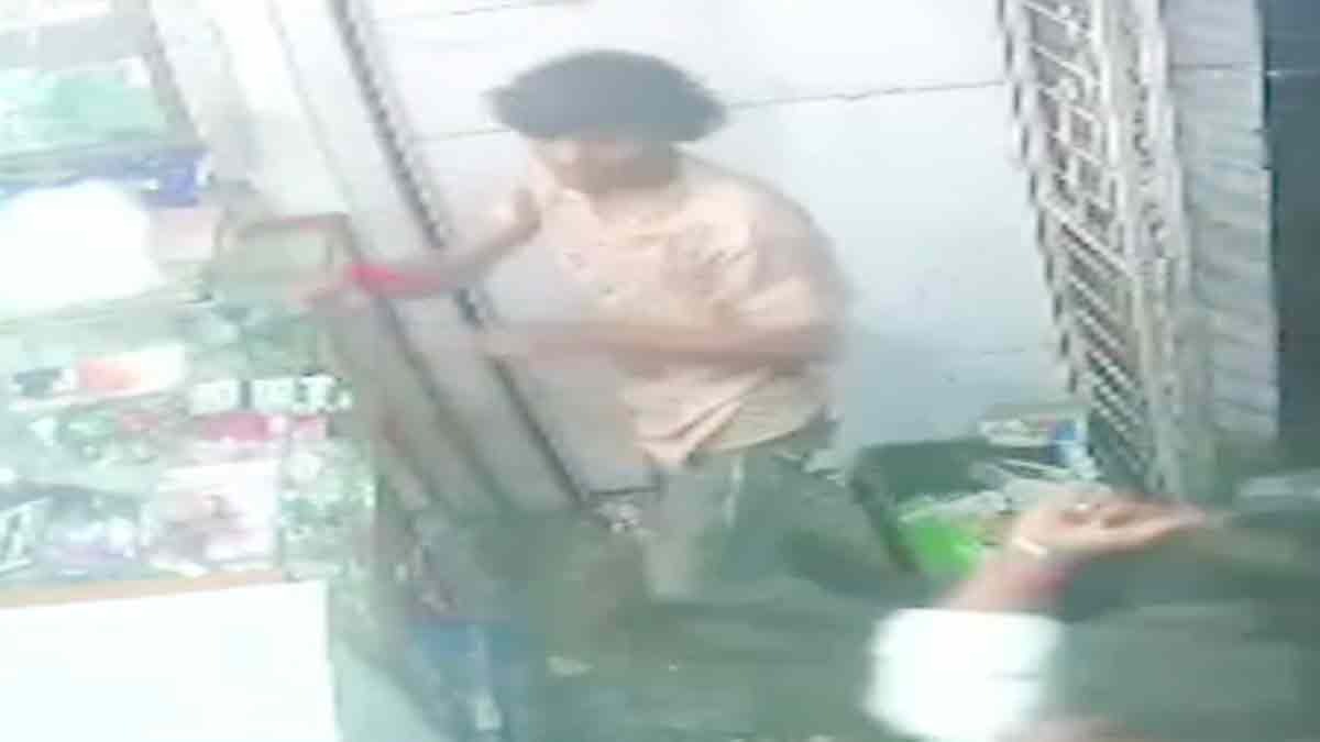 Pune Minors vandalise medical store