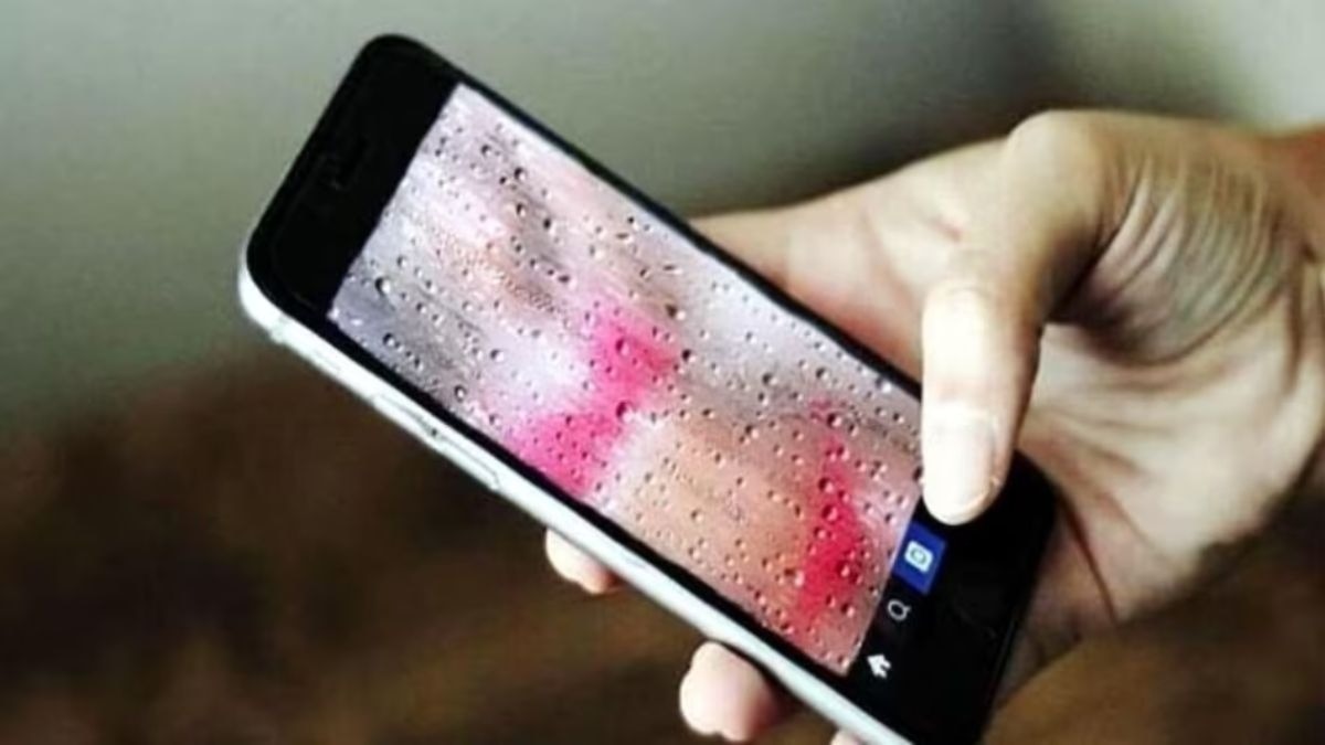 युवती के फोटो से रील बनाकर कर दी वायरल. (Photo: Representational)