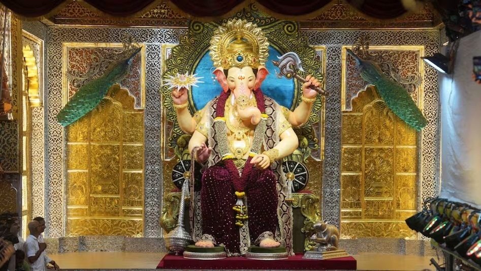 Ganesh Chaturthi 2025: कौन हैं लालबागचा राजा? जानें कैसे पड़ा भगवान गणेश का ये नाम