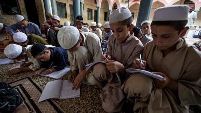 श्रावस्ती के बंद किए गए मदरसों पर कोर्ट का आदेश