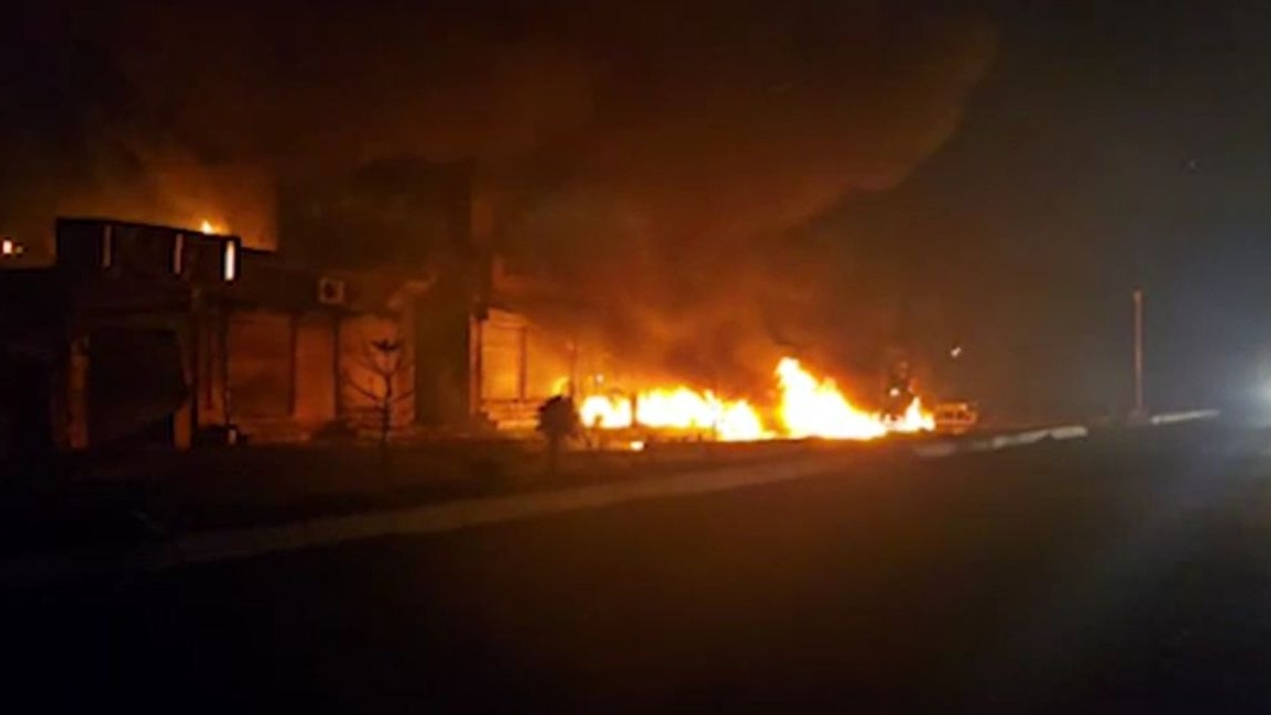 पंजाब में एलपीजी टैंकर और पिकअप की टक्कर के बाद हुआ हादसा. (Photo- Screengrab)