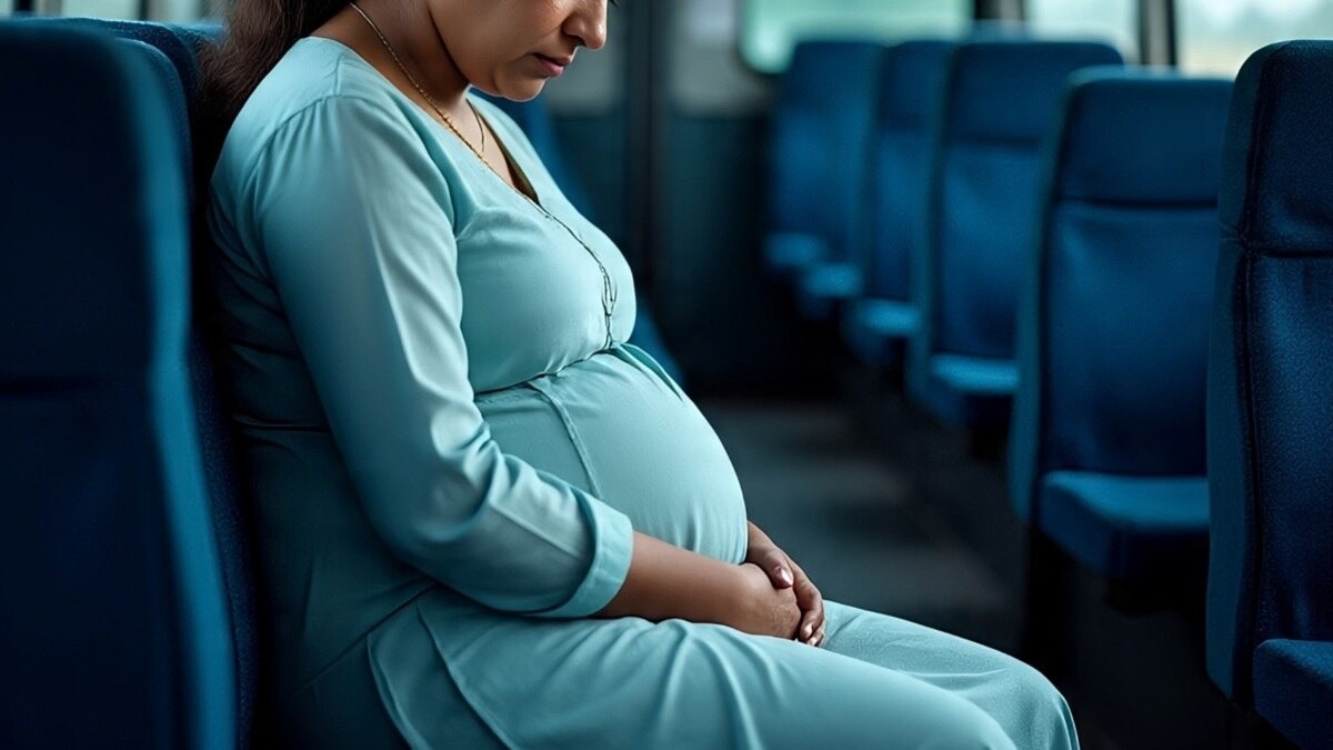 बिना डिग्री डिलीवरी करने वाला नर्सिंग होम संचालक गिरफ्तार- (Photo: Representational)