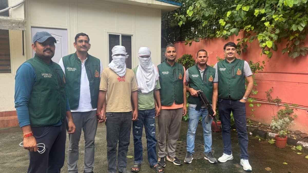 पुलिस गिरफ्त में दोनों शूटर्स. (Photo: Arvind Ojha/ITG)