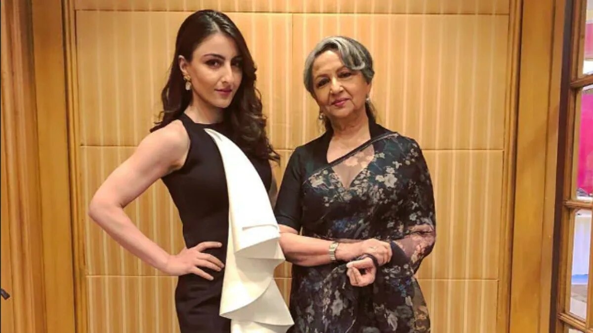 Soha Ali Khan, Sharmila Tagore
