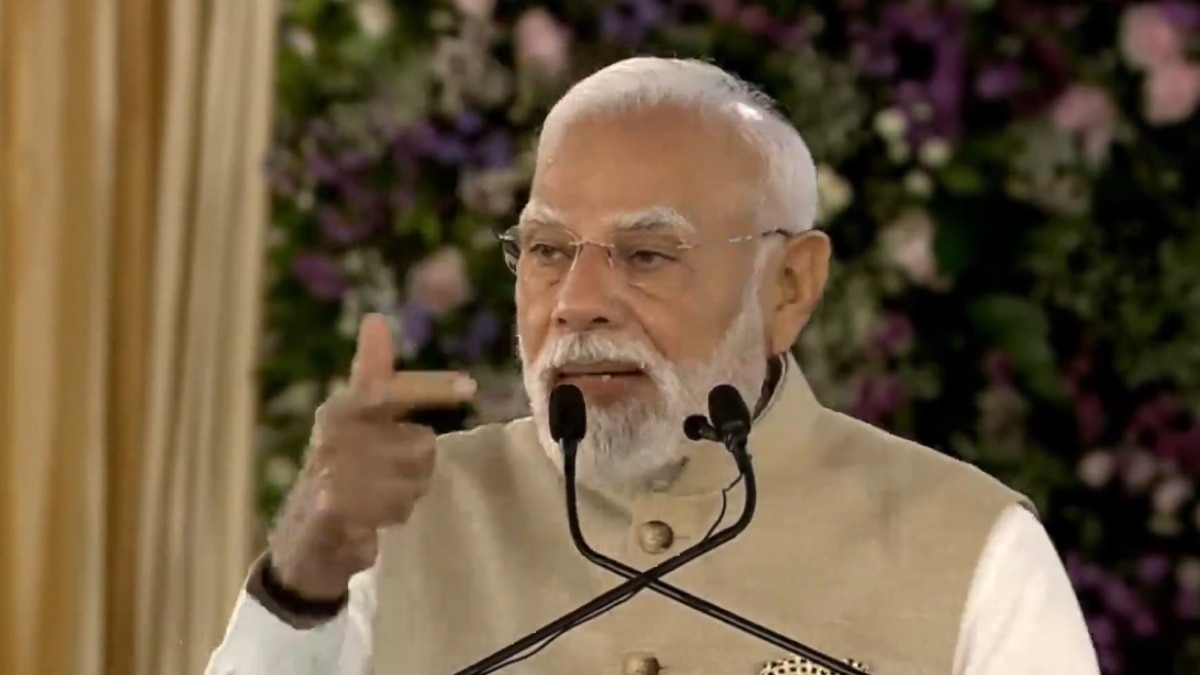 PM मोदी ने अहमदाबाद में मारुति सुजुकी के ईवी यूनिट का उद्घाटन किया है. (Photo- Screengrab)