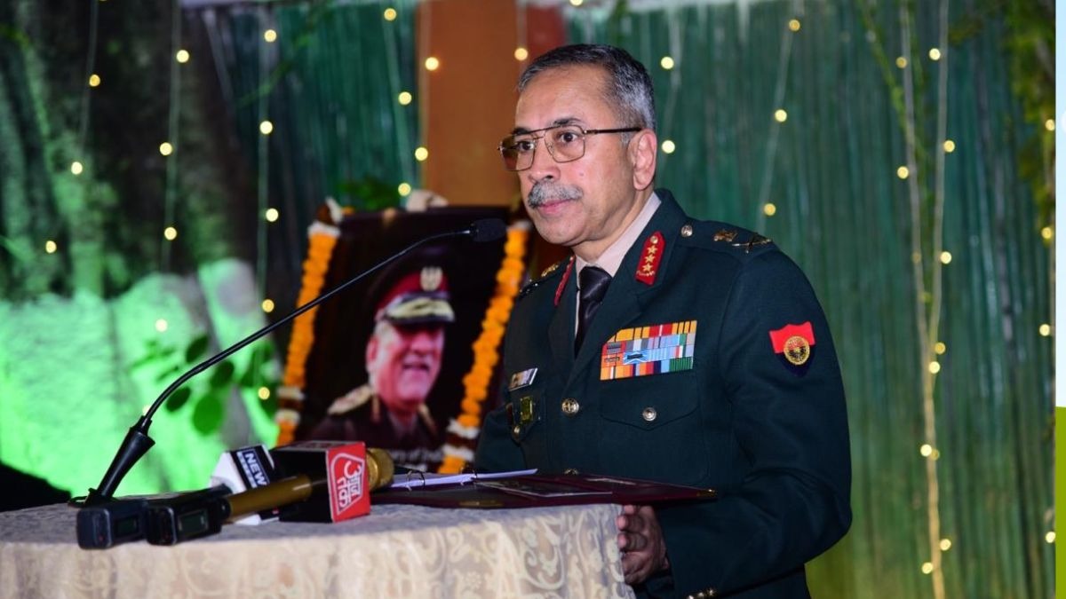 पूर्व उप-सेना प्रमुख लेफ्टिनेंट जनरल राजा सुब्रमणि.(photo: ITG)