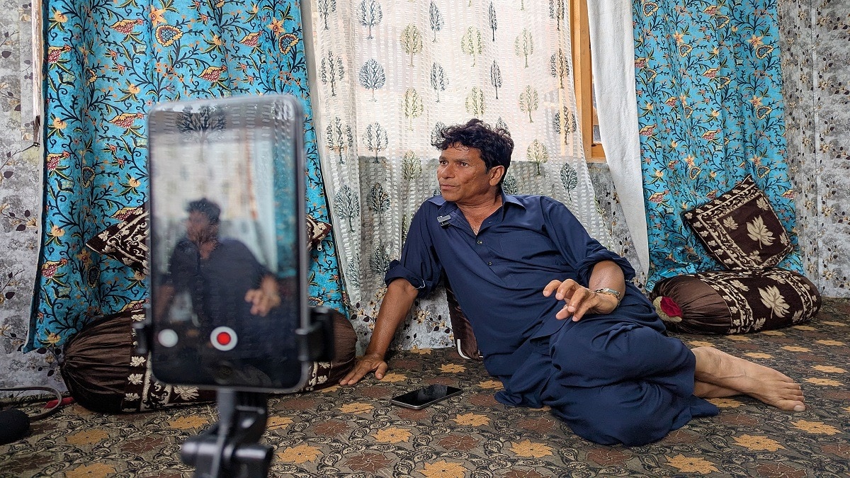 सैफुल्लाह फारूख 90 के दौर में पाकिस्तान से ट्रेनिंग लेकर कश्मीर लौटे थे. (Photo- India Today)