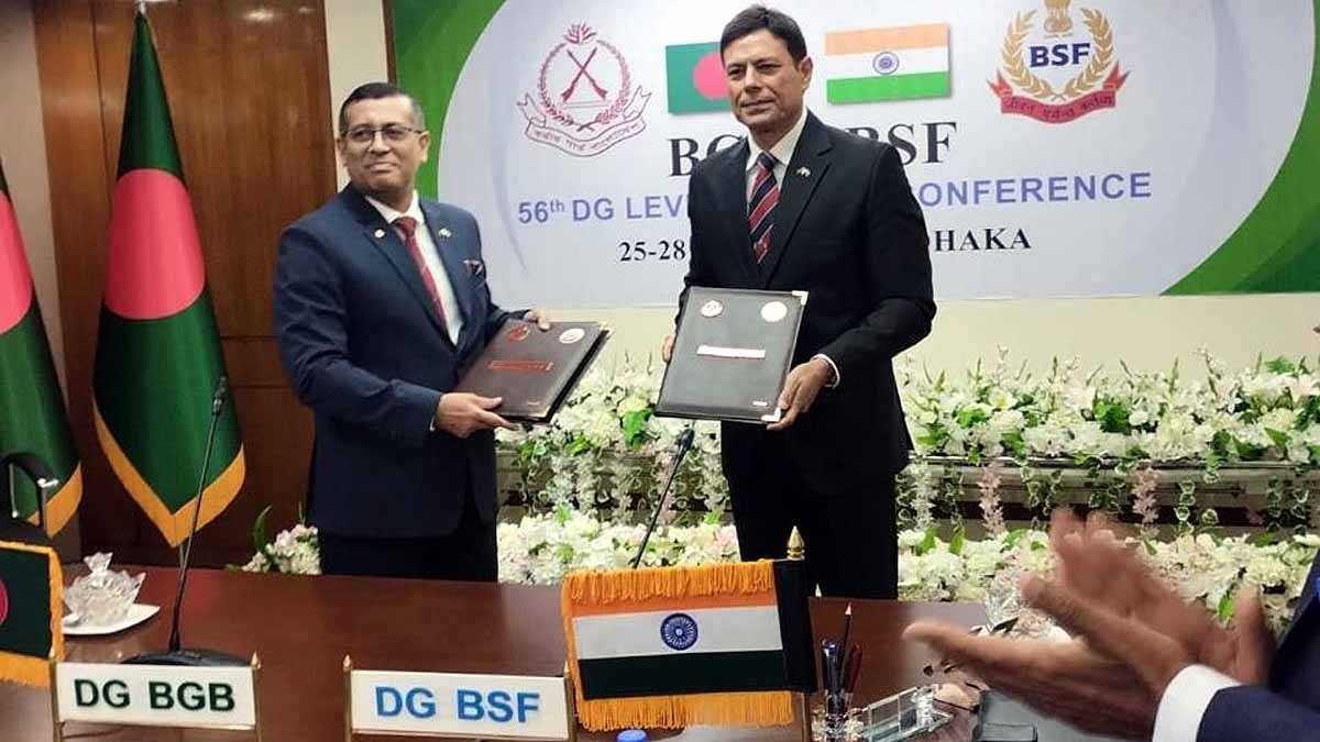 ढाका में बीएसएफ के डीजी और बीजीबी के डीजी संयुक्त सम्मेलन में कई बड़े फैसले लिए. (Photo: BSF)
