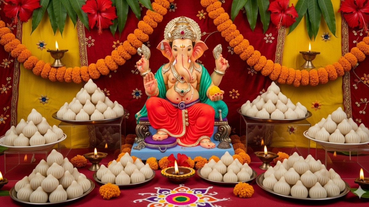 गणेशोत्सव पर  उकादिचे मोदक बनाने की है परंपरा. (Photo: AI Generated)