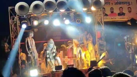 man dressed as Lord Shiva died on stage in Kushinagar (Photo: Screengarb)