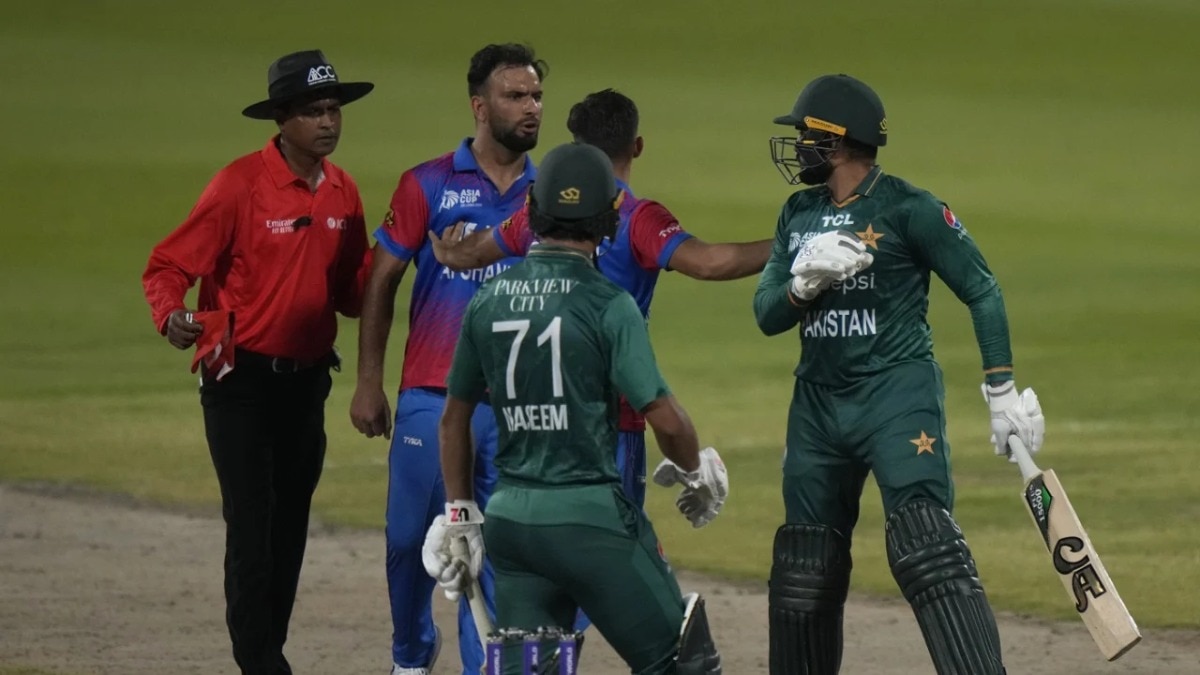 बल्ला उठाया, धक्का दिया... एश‍िया कप का वो मैच जब आ गई थी हाथापाई की नौबत, जमकर हुआ बवाल