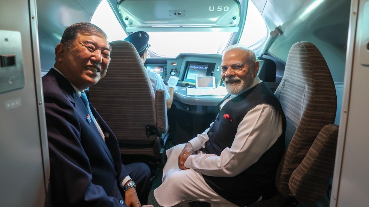 PM Modi with Shigeru Ishiba