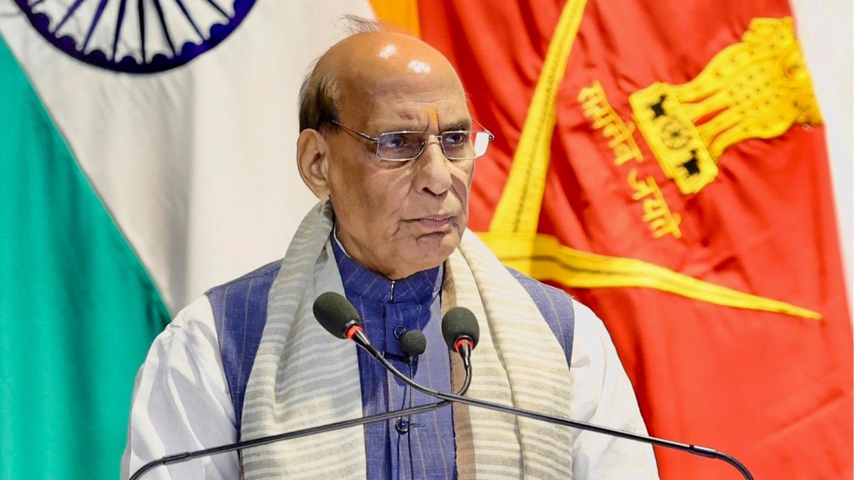 राजनाथ सिंह ने दोहराया कि भारत अपने हित से समझौता नहीं करेगा (File Photo: PTI)