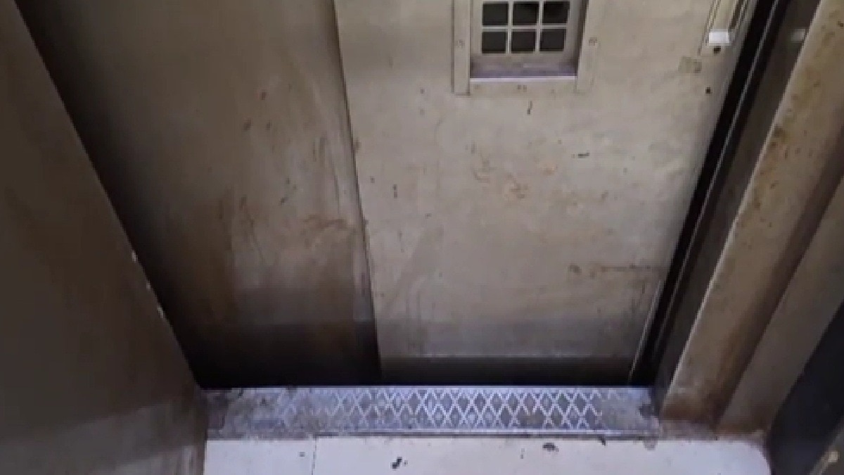 दो का पैर टूटा, चार की हालत गंभीर...कल्याण की बिल्डिंग में छठी मंजिल से गिरी लिफ्ट