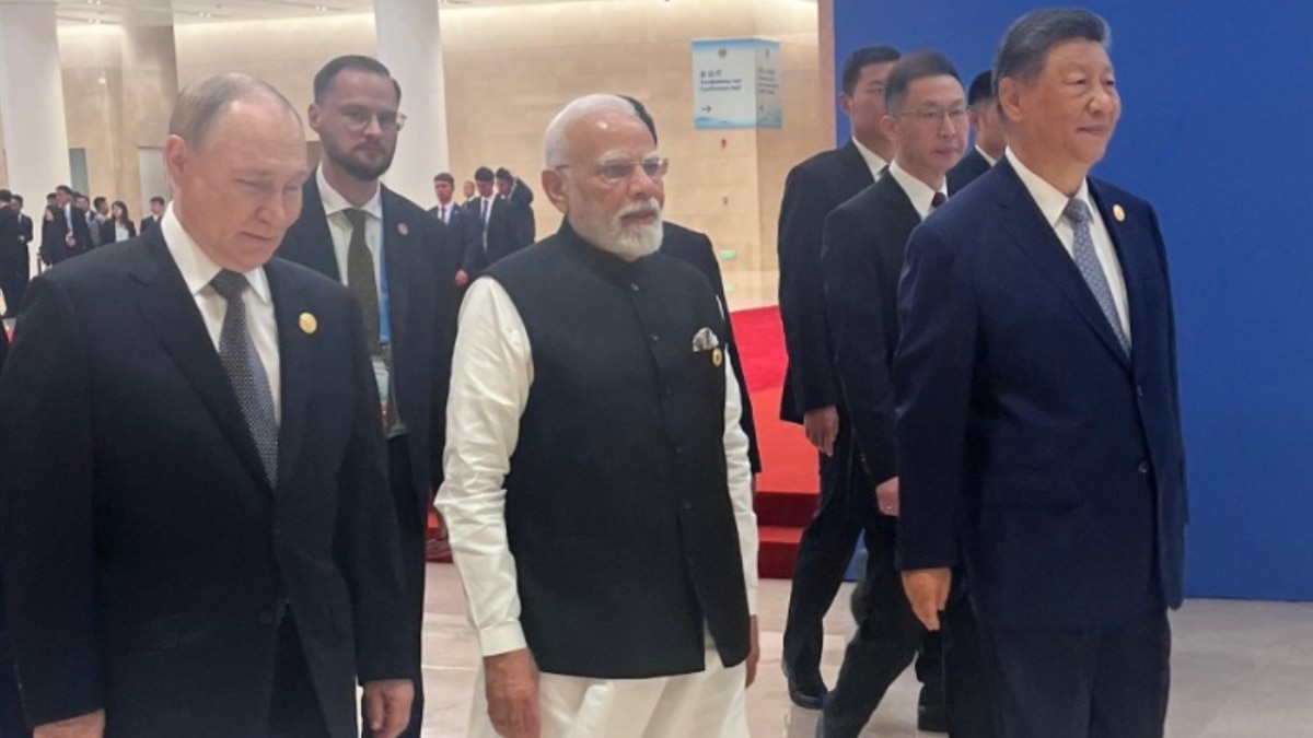 PM Modi putin and Xi jinping SCO