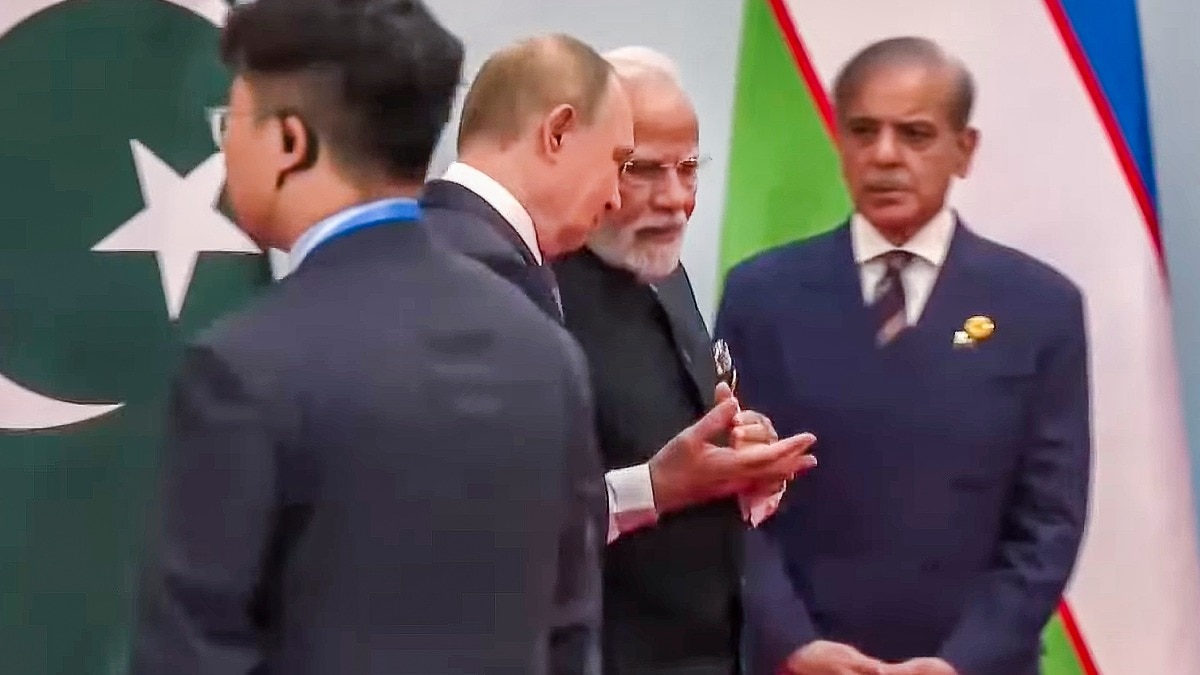 Shehbaz sharif in china