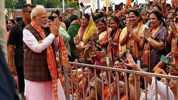 पीएम मोदी की मां पर आपत्तिजनक टिप्पणी को बीजेपी ने बनाया महिला अस्मिता का मुद्दा (Photo-AP)