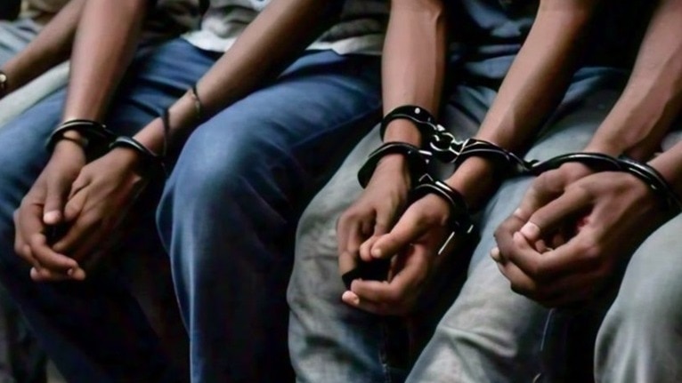 arms shop three co-owners arrested illegal arms smuggling