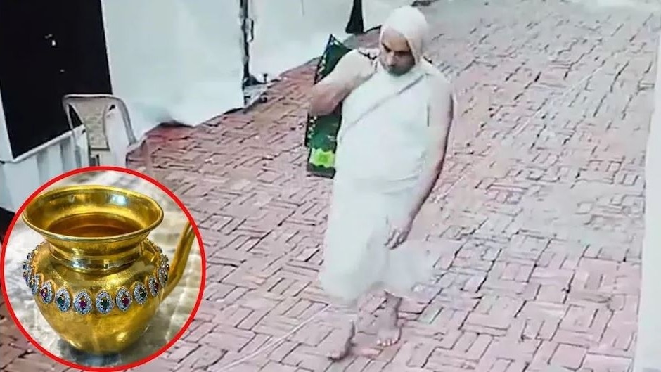 लाल किला परिसर से चोरी हुआ एक करोड़ का कलश हापुड़ से बरामद, आरोपी भी चढ़ा पुलिस के हत्थे