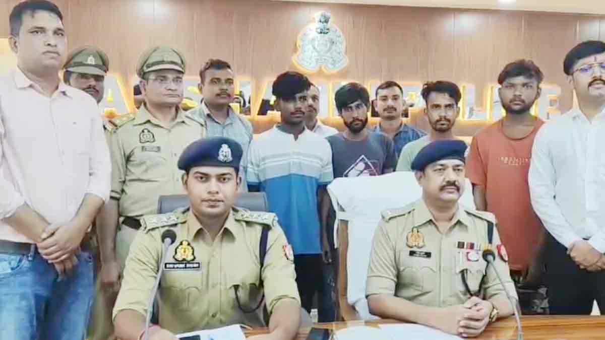 ठगी करने वाले चार शातिर बदमाश गिरफ्तार (Photo: Screengrab)