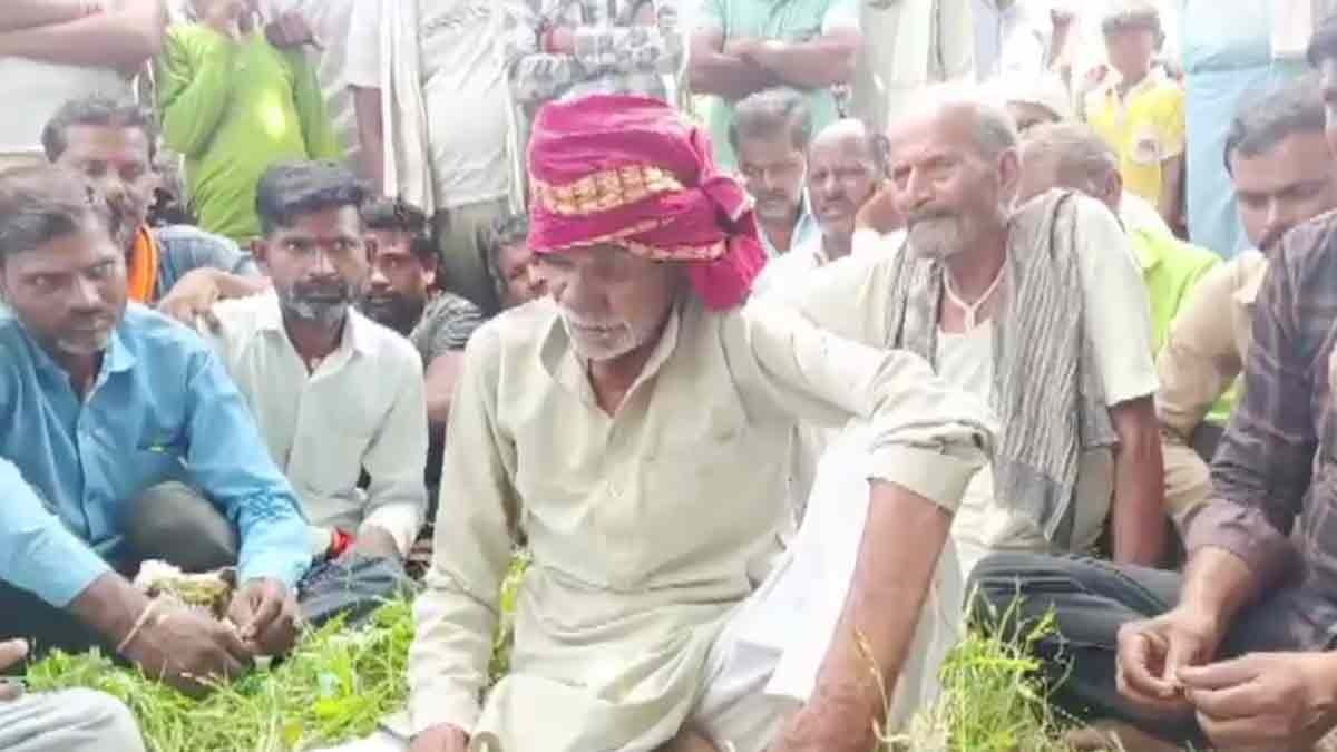 The snake bit the old man