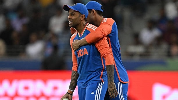 एशिया कप 2025 में यूएई के जुनैद सिद्दीकी का कैच सूर्यकुमार यादव ने लपका (Photo: Getty)