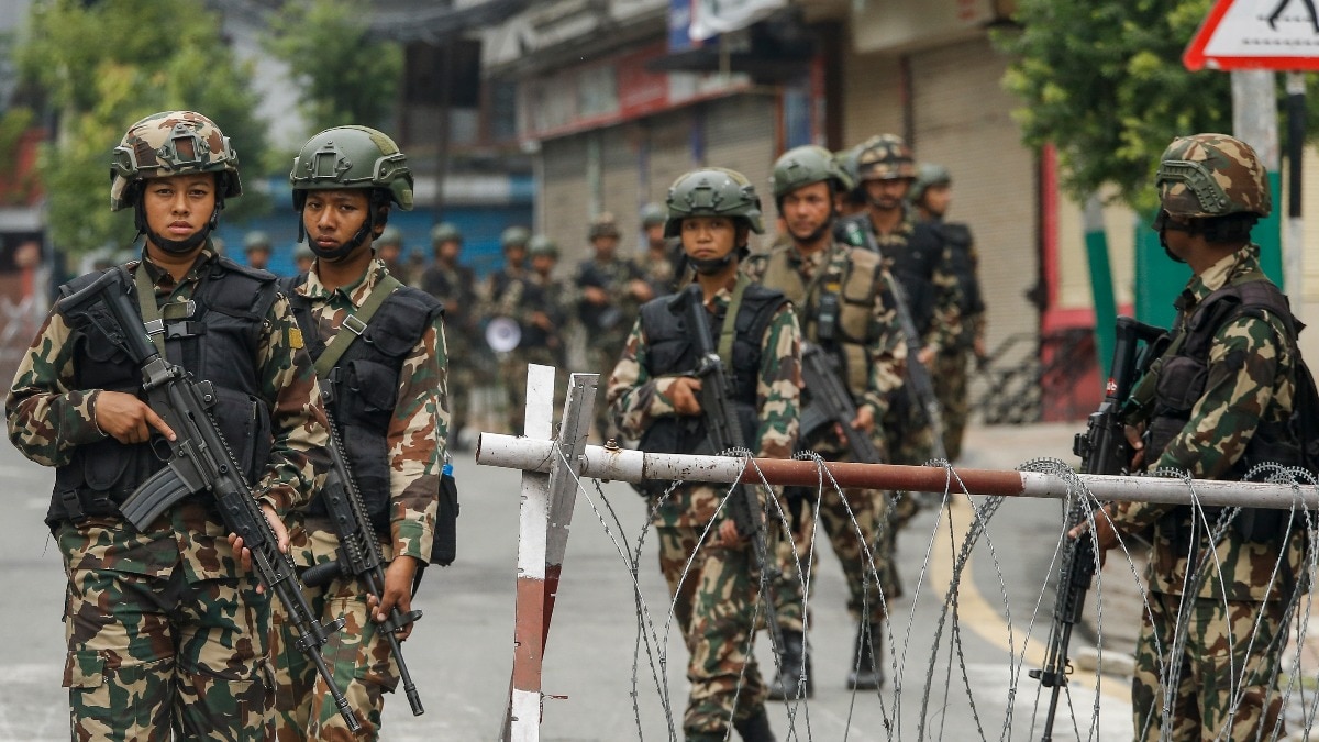 सात Gen-Z विद्रोही, सुशीला कार्की-दुर्गा प्रसाई और आर्मी हेडक्वार्टर... नेपाल के फ्यूचर पर फैसले की बड़ी मीटिंग जारी