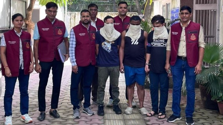 दिल्ली पुलिस की बड़ी कार्रवाई, रोहिणी से पकड़े गए दो ड्रग्स तस्कर. (Photo: X/@CrimeBranchDP)